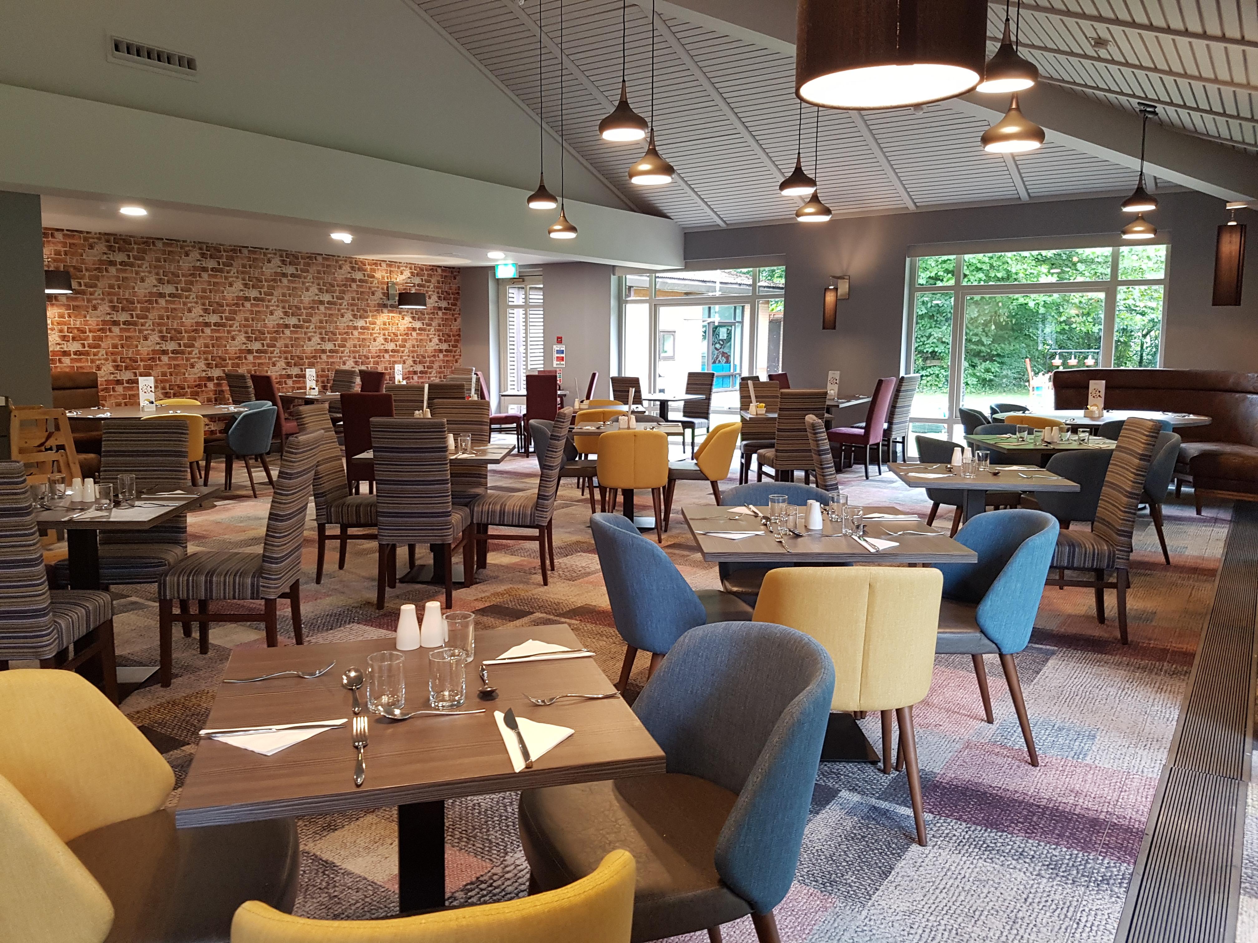 Novotel Manchester West Worsley Eksteriør bilde