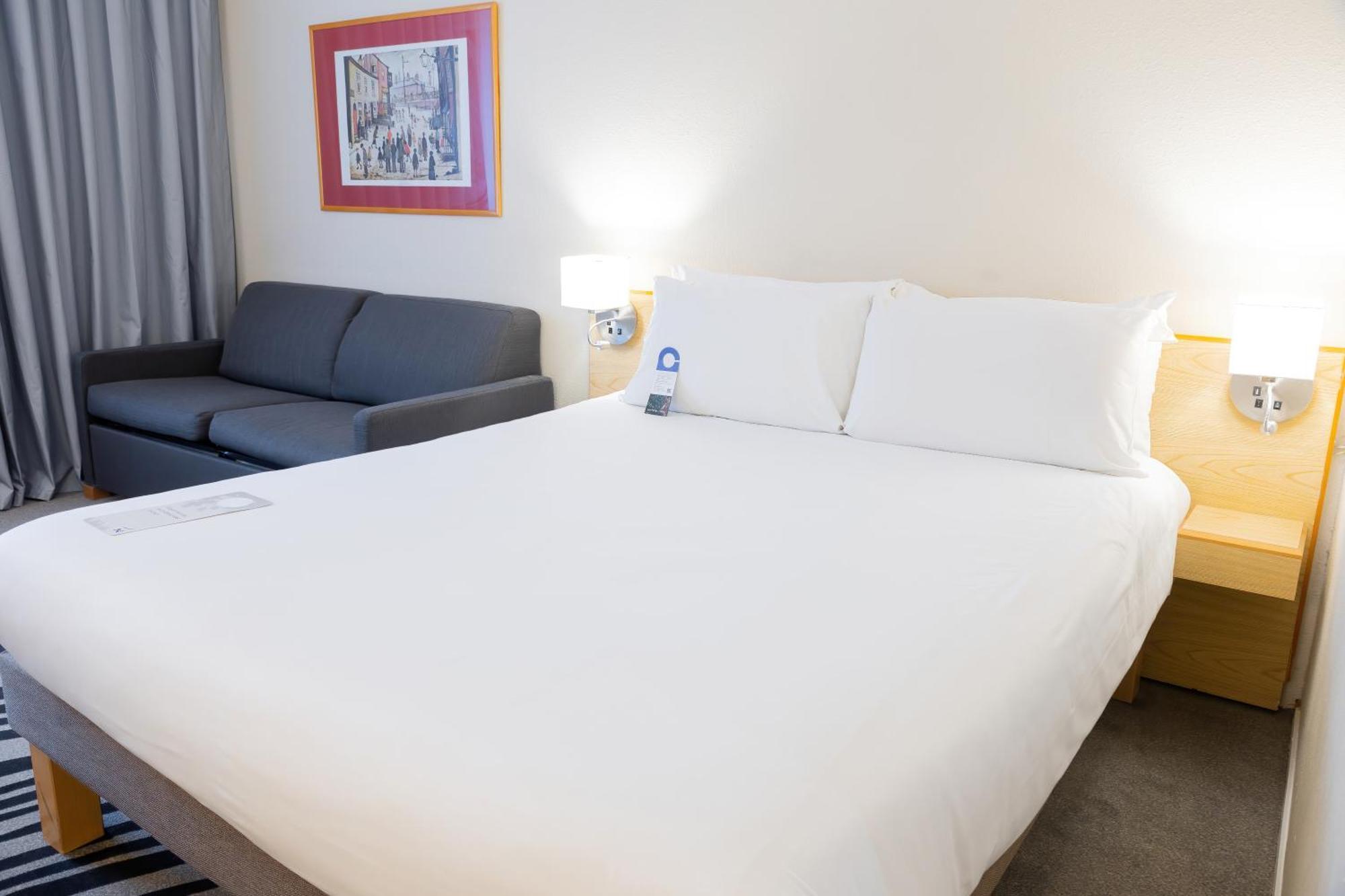 Novotel Manchester West Worsley Eksteriør bilde