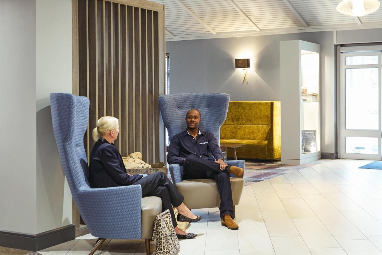 Novotel Manchester West Worsley Eksteriør bilde