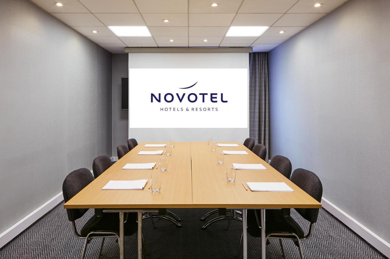 Novotel Manchester West Worsley Eksteriør bilde
